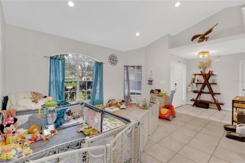 House in Davenport, Florida 4 bedrooms, 170.2 sq.m. № 2099541 - photo 9