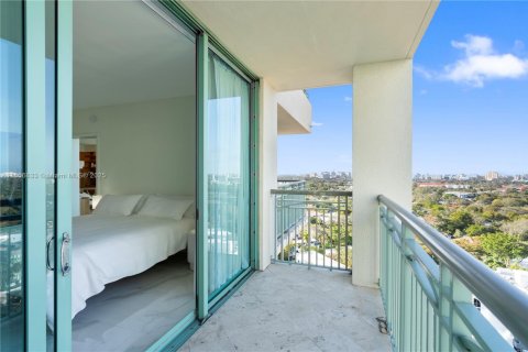 Condo in Miami, Florida, 1 bedroom  № 1888909 - photo 6