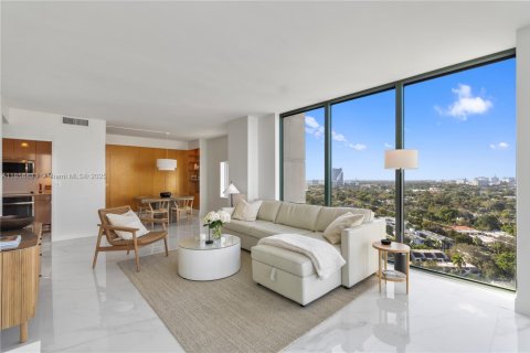 Condo in Miami, Florida, 1 bedroom  № 1888909 - photo 13