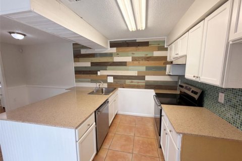 Touwnhouse à vendre à Melbourne Beach, Floride: 2 chambres, 106.65 m2 № 2418990 - photo 8
