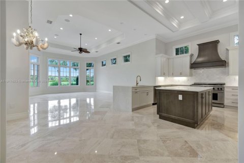 Casa en venta en Palm Beach Gardens, Florida, 4 dormitorios, 398.74 m2 № 1974834 - foto 12