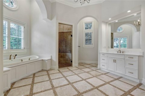 Casa en venta en Palm Beach Gardens, Florida, 4 dormitorios, 398.74 m2 № 1974834 - foto 25