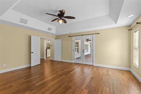Casa en venta en Yalaha, Florida, 3 dormitorios, 216.46 m2 № 1873651 - foto 23