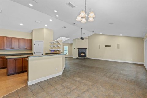 Casa en venta en Yalaha, Florida, 3 dormitorios, 216.46 m2 № 1873651 - foto 16