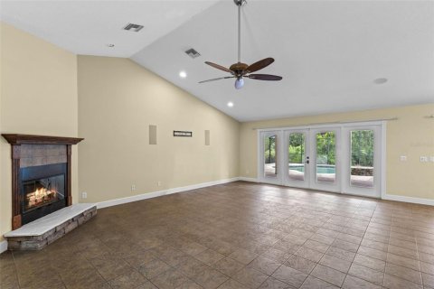 Casa en venta en Yalaha, Florida, 3 dormitorios, 216.46 m2 № 1873651 - foto 10