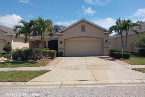 Casa en Holiday, Florida 3 dormitorios, 174.28 m2 № 2113143