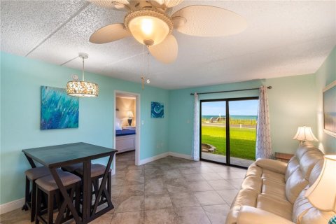 Condominio en venta en Ormond Beach, Florida, 2 dormitorios, 86.96 m2 № 2205111 - foto 8