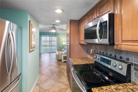 Condominio en venta en Ormond Beach, Florida, 2 dormitorios, 86.96 m2 № 2205111 - foto 11