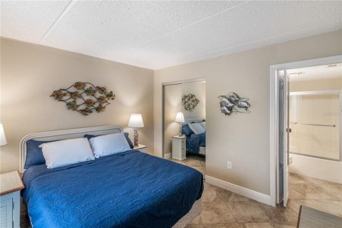 Condominio en venta en Ormond Beach, Florida, 2 dormitorios, 86.96 m2 № 2205111 - foto 21