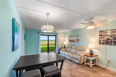 Condominio en venta en Ormond Beach, Florida, 2 dormitorios, 86.96 m2 № 2205111 - foto 7