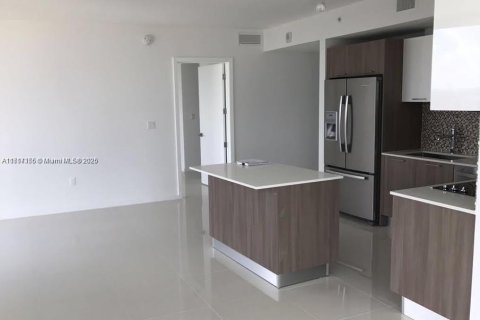 Copropriété à vendre à Doral, Floride: 2 chambres, 89.28 m2 № 1977809 - photo 2