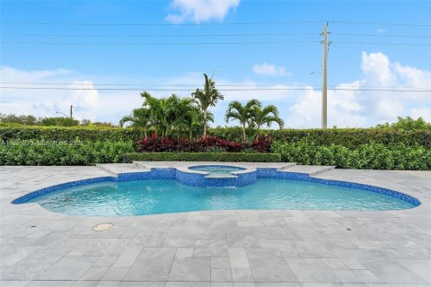 Villa ou maison à vendre à Miami, Floride: 4 chambres, 219.62 m2 № 2007306 - photo 28