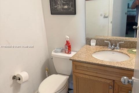 Купить кондоминиум в Форт-Лодердейл, Флорида 2 спальни, 78.97м2, № 1957251 - фото 18