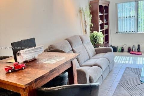 Купить кондоминиум в Форт-Лодердейл, Флорида 2 спальни, 78.97м2, № 1957251 - фото 5