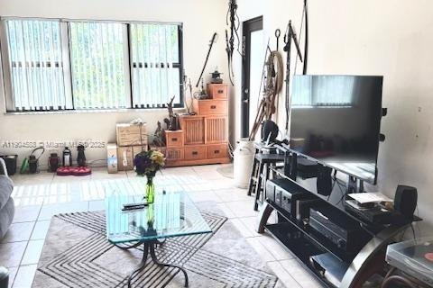 Купить кондоминиум в Форт-Лодердейл, Флорида 2 спальни, 78.97м2, № 1957251 - фото 21