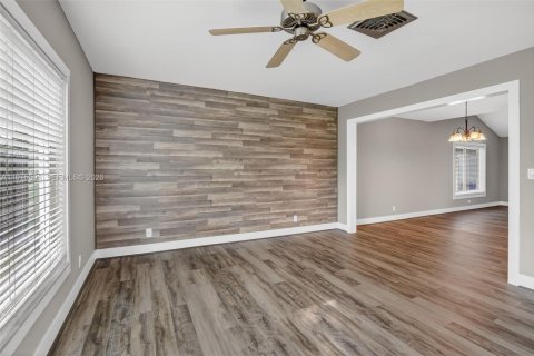 Купить виллу или дом в Санрайз, Флорида 4 спальни, 153.94м2, № 2044393 - фото 14