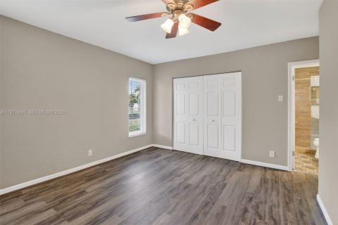 Купить виллу или дом в Санрайз, Флорида 4 спальни, 153.94м2, № 2044393 - фото 18