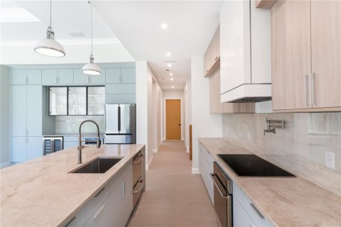 Villa ou maison à vendre à Nokomis, Floride: 3 chambres, 344.95 m2 № 2216298 - photo 8