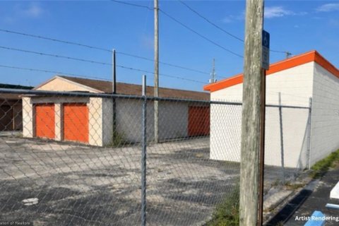 Commercial property in Lake Placid, Florida 896.51 sq.m. № 2123546 - photo 7