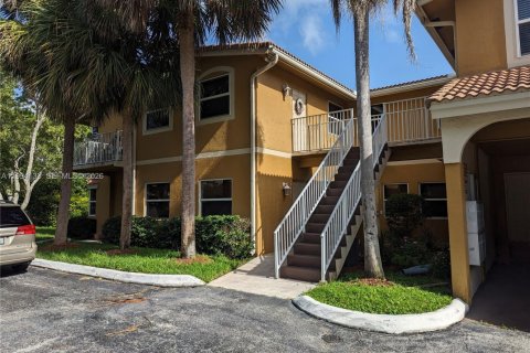 Condominio en Coral Springs, Florida, 1 dormitorio  № 2055835