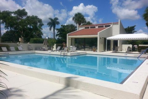 Condo in West Palm Beach, Florida, 2 bedrooms № 2262743 - photo 20