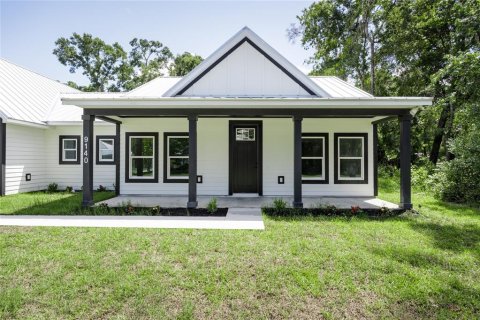 House in Fanning Springs, Florida 3 bedrooms, 171.4 sq.m. № 1883691 - photo 4