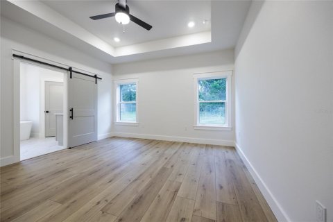 House in Fanning Springs, Florida 3 bedrooms, 171.4 sq.m. № 1883691 - photo 24