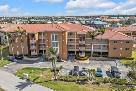 Condo in Punta Gorda, Florida, 3 bedrooms  № 1724554 - photo 2