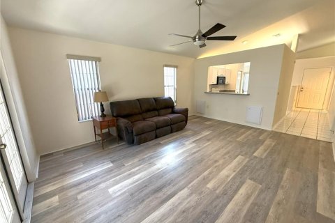 House in Ocala, Florida 2 bedrooms, 101.26 sq.m. № 1690222 - photo 16