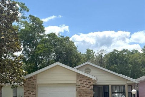 House in Ocala, Florida 2 bedrooms, 101.26 sq.m. № 1690222 - photo 7