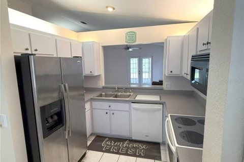House in Ocala, Florida 2 bedrooms, 101.26 sq.m. № 1690222 - photo 13