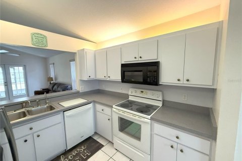 House in Ocala, Florida 2 bedrooms, 101.26 sq.m. № 1690222 - photo 10