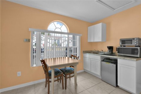 Appartement à louer à Davenport, Floride: 1 pièce, 41.81 m2 № 2378222 - photo 4
