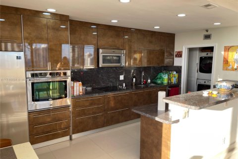 Condo in Aventura, Florida, 2 bedrooms  № 1716110 - photo 20