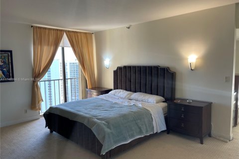 Condo in Aventura, Florida, 2 bedrooms  № 1716110 - photo 17