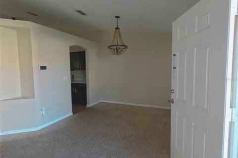 Casa en venta en Winter Haven, Florida, 4 dormitorios, 153.75 m2 № 2384090 - foto 5