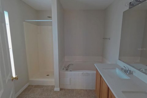 Casa en venta en Winter Haven, Florida, 4 dormitorios, 153.75 m2 № 2384090 - foto 26