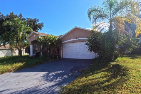 Casa en venta en Winter Haven, Florida, 4 dormitorios, 153.75 m2 № 2384090 - foto 3