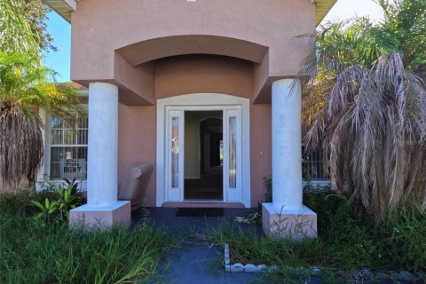 Casa en venta en Winter Haven, Florida, 4 dormitorios, 153.75 m2 № 2384090 - foto 4
