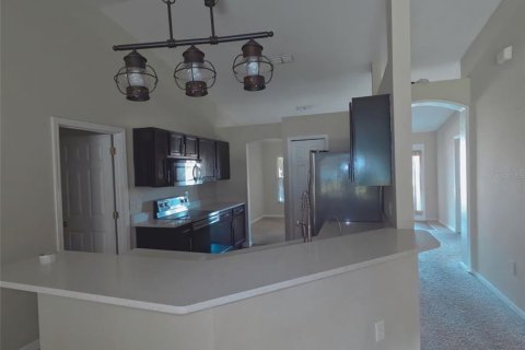 Casa en venta en Winter Haven, Florida, 4 dormitorios, 153.75 m2 № 2384090 - foto 8