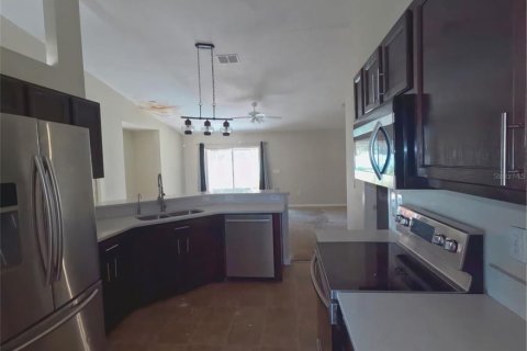 Casa en venta en Winter Haven, Florida, 4 dormitorios, 153.75 m2 № 2384090 - foto 10