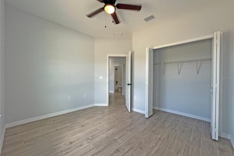 Villa ou maison à vendre à Port Charlotte, Floride: 4 chambres, 162.02 m2 № 2214709 - photo 17