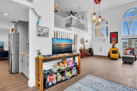 House in Miramar, Florida 5 bedrooms, 313.82 sq.m. № 2068371 - photo 12