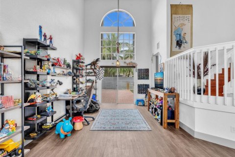 House in Miramar, Florida 5 bedrooms, 313.82 sq.m. № 2068371 - photo 9