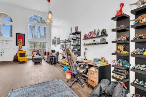 House in Miramar, Florida 5 bedrooms, 313.82 sq.m. № 2068371 - photo 13