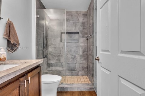 House in Miramar, Florida 5 bedrooms, 313.82 sq.m. № 2068371 - photo 26