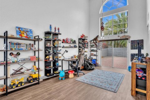 House in Miramar, Florida 5 bedrooms, 313.82 sq.m. № 2068371 - photo 10