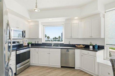 Copropriété à vendre à Clearwater, Floride: 3 chambres, 181.35 m2 № 2095564 - photo 11