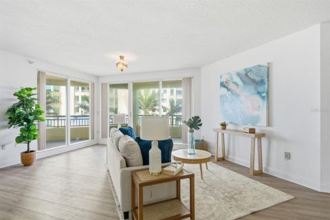 Copropriété à vendre à Clearwater, Floride: 3 chambres, 181.35 m2 № 2095564 - photo 4