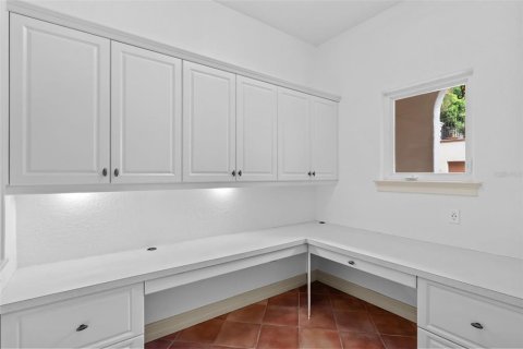 Villa ou maison à vendre à Tampa, Floride: 4 chambres, 550.91 m2 № 2223359 - photo 30